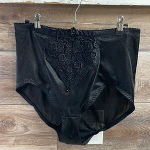 Delta Burke Panty Girdle, Size 8 / 1X , Black, Vintage